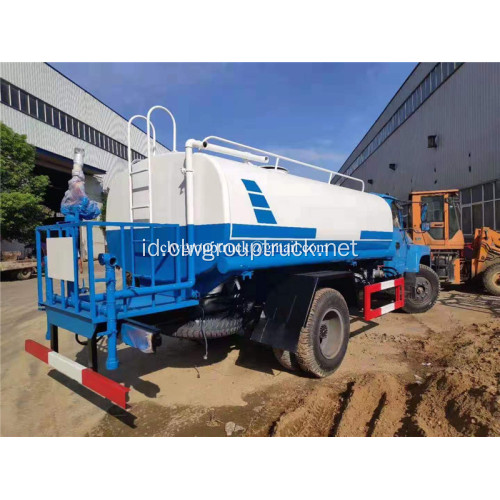 Truk distribusi air Dongfeng 9000 liter